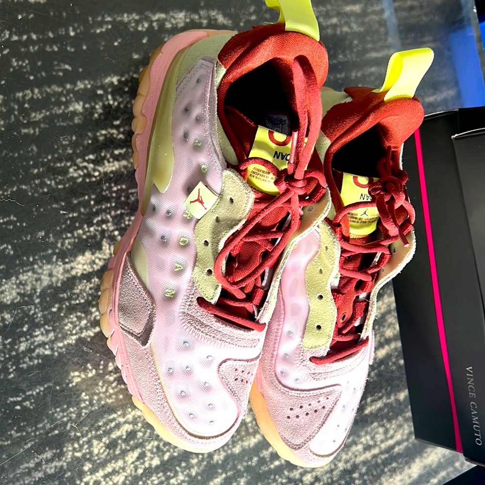 Like new Jordans